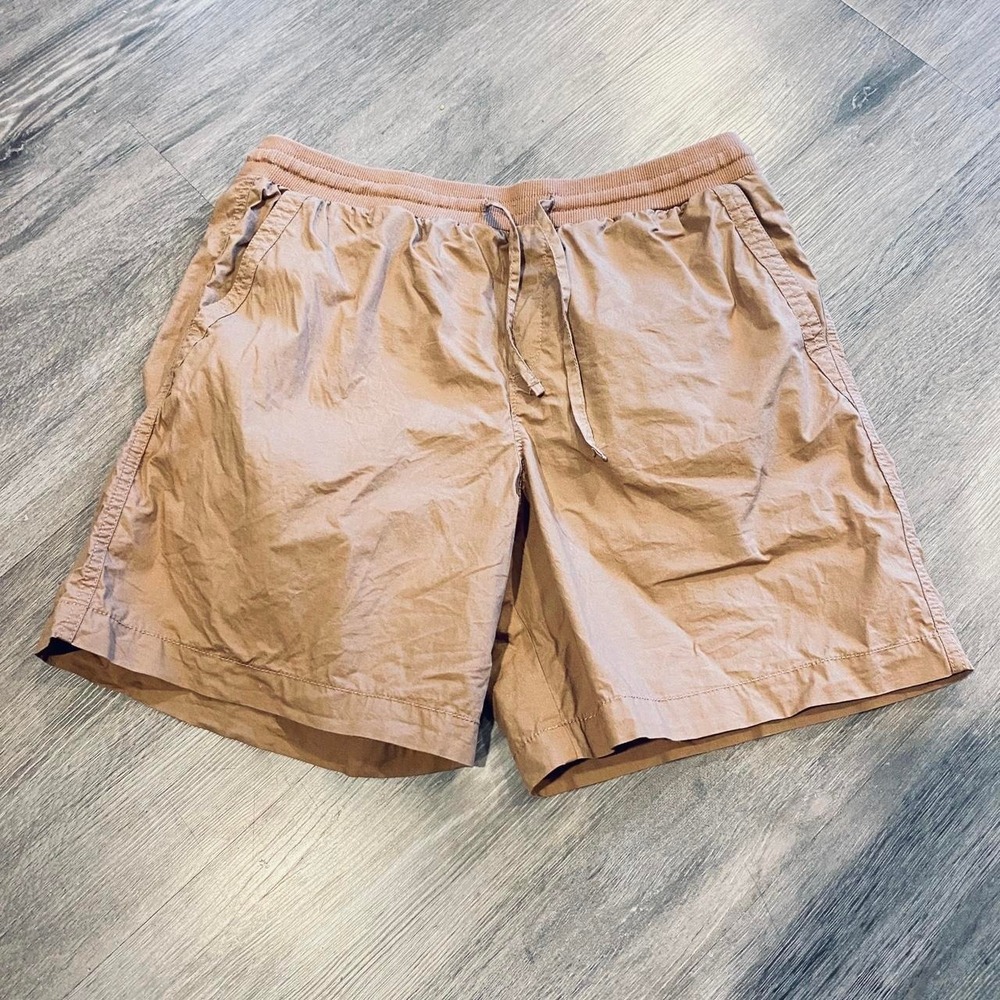 Pact women size large organic cotton  summer 6.5" Inseam w/pockets four pockets